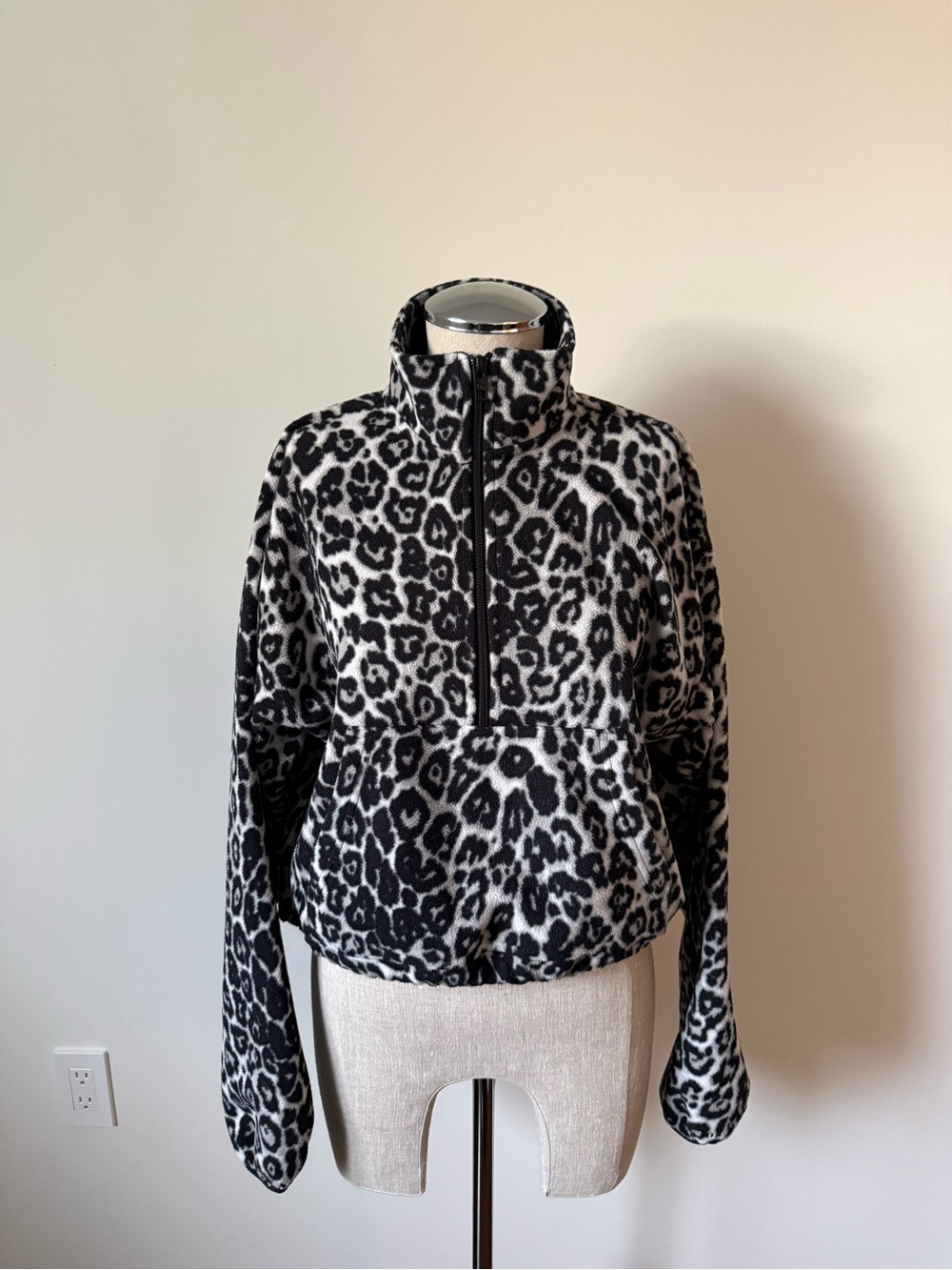 TNA Black and White Leopard Print Fleece Pullover